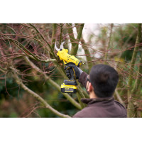 Пила ланцюгова акумуляторна STANLEY FATMAX SFMCCS630M1+SFMCPP32M1