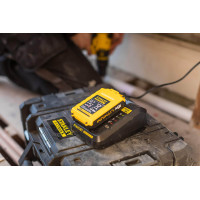 Акумуляторна батарея STANLEY FATMAX FMC687L