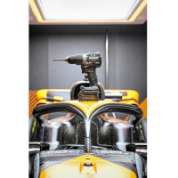 Дриль-шурупокрут McLaren F1 TEAM LIMITED EDITION DeWALT DCD85ME2GT