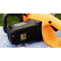 Пила ланцюгова електрична BLACK+DECKER BECS2245
