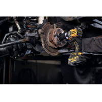 Гайкокрут ударний акумуляторний безщітковий DeWALT DCF923P2G