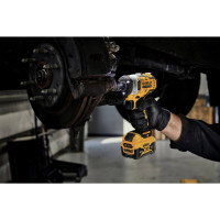 Гайкокрут ударный акумуляторний безщітковий DeWALT DCF903P2