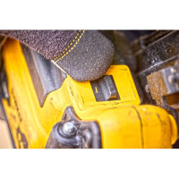 Пістолет цвяхозабивний акумуляторний безщітковий DeWALT DCN930N
