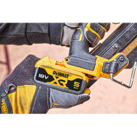 Пістолет цвяхозабивний акумуляторний безщітковий DeWALT DCN930N