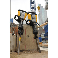 Молоток відбійний мережевий DeWALT D25961K