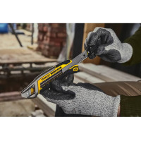 Ніж FatMax Integrated Snap Knife довжиною 165 мм з лезом шириною 18 мм з сегментами, що відламуються STANLEY FMHT10594-0
