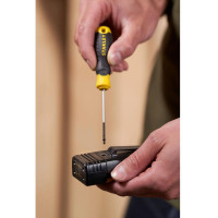 Викрутка Cushion Grip довжиною 60 мм з паралельним жалом під шліц SL 2.5 STANLEY STHT16151-0