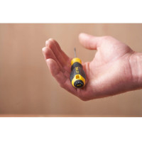 Викрутка Cushion Grip довжиною 60 мм з паралельним жалом під шліц SL 2.5 STANLEY STHT16151-0