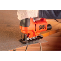 Пила лобзиковая мережева BLACK+DECKER BES603