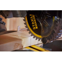 Пила торцювальна акумуляторна STANLEY FATMAX SFMCS701M1