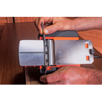Рубанок мережевий BLACK+DECKER BEW712