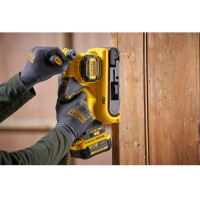 Шліфмашина стрічкова акумуляторна STANLEY FATMAX SFMCW223B