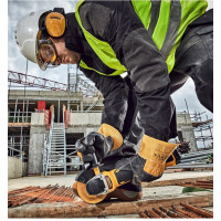 Шліфмашина кутова - болгарка акумуляторна безщіткова DeWALT DCG405P2