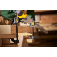 Струбцина FatMax XL триггерная з максимальним зусиллям стиснення 270 кг STANLEY FMHT0-83242