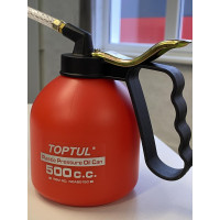 Маслянка важільна пластикова TOPTUL 500 мл гнучкий наконечник NCAB0150
