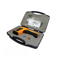 Пірометр професійний 200-1650 °C BENETECH GM1650